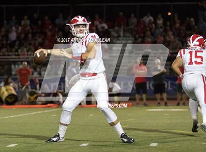 Thumbnail 3 in Santa Margarita vs. Mater Dei photogallery.