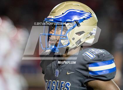 Thumbnail 3 in Santa Margarita vs. Mater Dei photogallery.