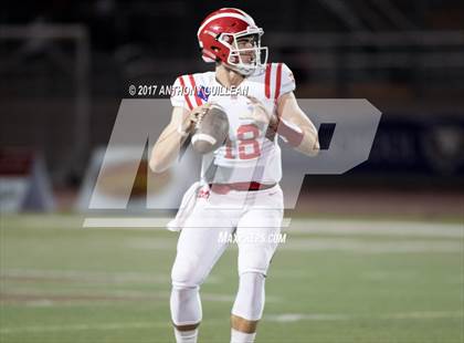 Thumbnail 3 in Santa Margarita vs. Mater Dei photogallery.
