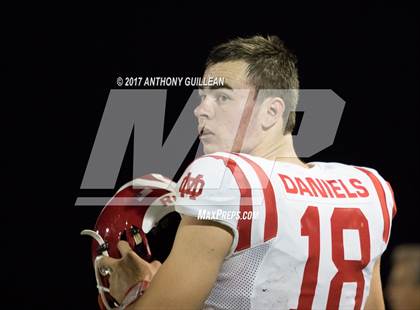 Thumbnail 3 in Santa Margarita vs. Mater Dei photogallery.
