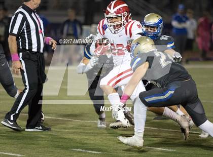 Thumbnail 3 in Santa Margarita vs. Mater Dei photogallery.