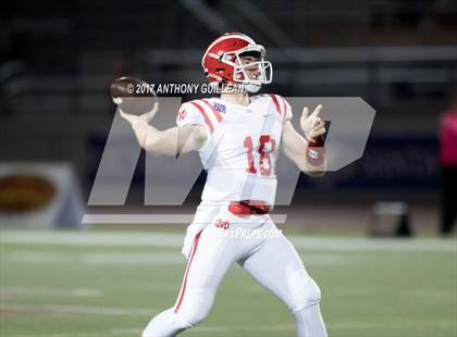Thumbnail 1 in Santa Margarita vs. Mater Dei photogallery.