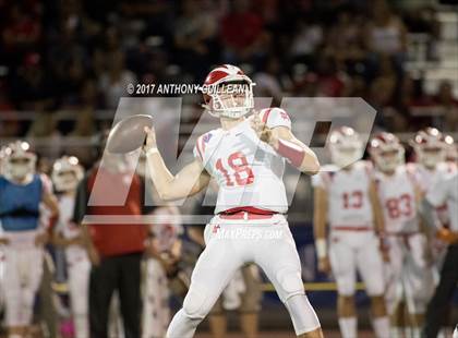 Thumbnail 2 in Santa Margarita vs. Mater Dei photogallery.