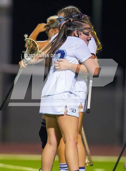 Thumbnail 1 in Pinnacle vs Desert Vista photogallery.