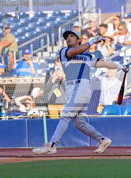 Thumbnail 1 in CIF San Diego Section All-Star Game photogallery.