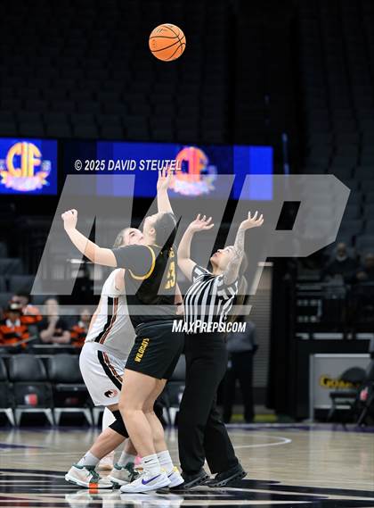 Thumbnail 1 in Whitney vs. Half Moon Bay (CIF State D4 Final) photogallery.
