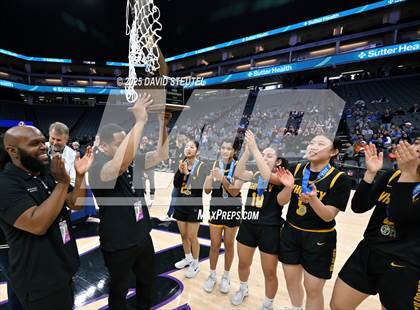 Thumbnail 3 in Whitney vs. Half Moon Bay (CIF State D4 Final) photogallery.