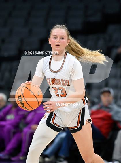 Thumbnail 1 in Whitney vs. Half Moon Bay (CIF State D4 Final) photogallery.