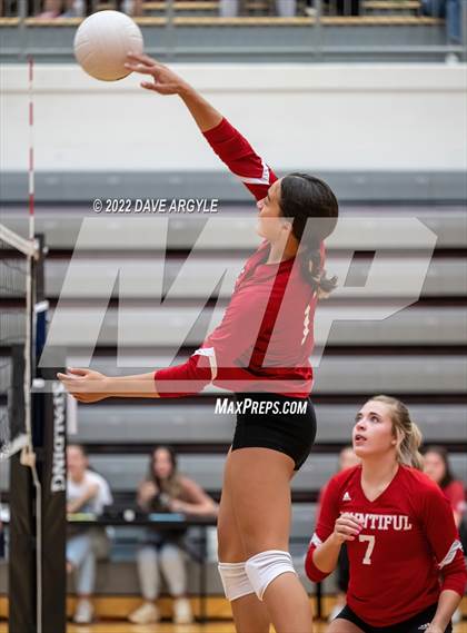 Thumbnail 1 in Maple Mountain vs. Bountiful (Rocky Mountain Champions Classic) photogallery.