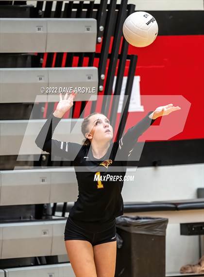 Thumbnail 2 in Maple Mountain vs. Bountiful (Rocky Mountain Champions Classic) photogallery.