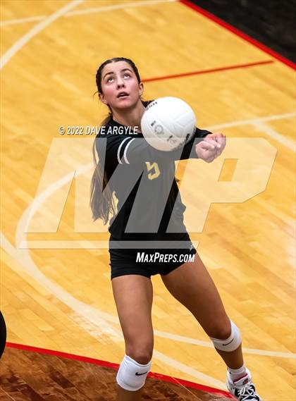Thumbnail 3 in Maple Mountain vs. Bountiful (Rocky Mountain Champions Classic) photogallery.