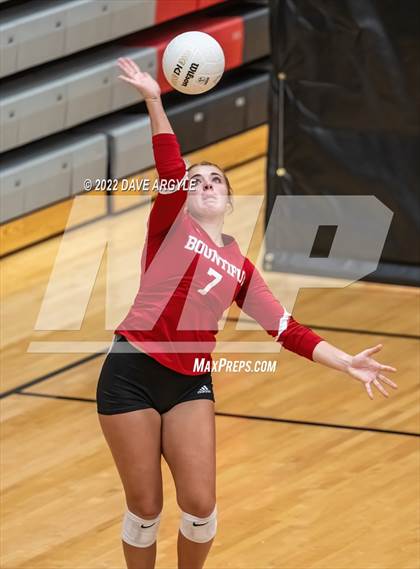 Thumbnail 3 in Maple Mountain vs. Bountiful (Rocky Mountain Champions Classic) photogallery.