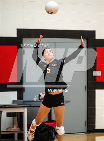 Thumbnail 2 in Maple Mountain vs. Bountiful (Rocky Mountain Champions Classic) photogallery.