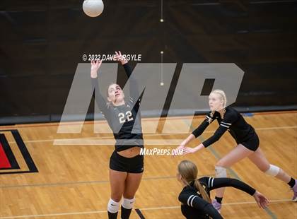 Thumbnail 3 in Maple Mountain vs. Bountiful (Rocky Mountain Champions Classic) photogallery.
