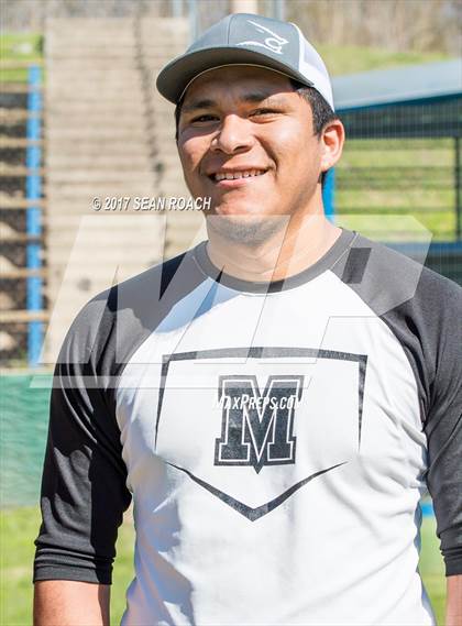 Thumbnail 2 in McCallum Alumni Baseball Game photogallery.