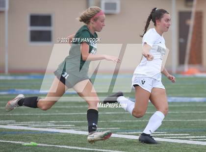 Thumbnail 1 in Reagan vs. Vandegrift (UIL 6A Area Playoff) photogallery.