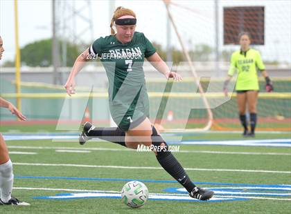 Thumbnail 1 in Reagan vs. Vandegrift (UIL 6A Area Playoff) photogallery.