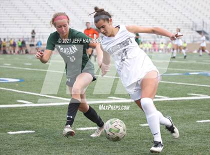 Thumbnail 3 in Reagan vs. Vandegrift (UIL 6A Area Playoff) photogallery.