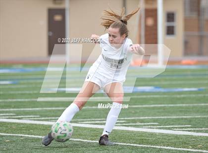 Thumbnail 3 in Reagan vs. Vandegrift (UIL 6A Area Playoff) photogallery.