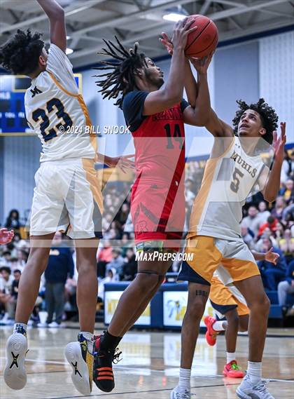 Thumbnail 2 in Reading @ Muhlenberg photogallery.