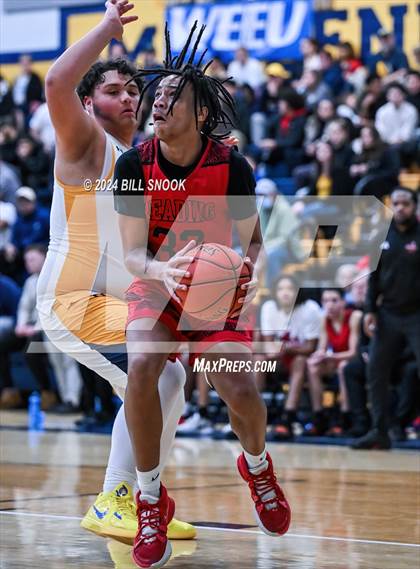 Thumbnail 1 in Reading @ Muhlenberg photogallery.