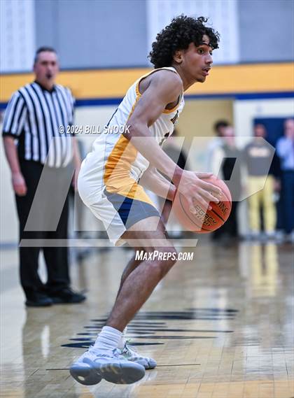Thumbnail 3 in Reading @ Muhlenberg photogallery.