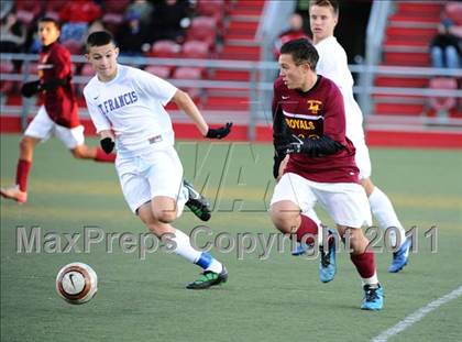 Thumbnail 3 in Christ the King vs St. Francis Prep photogallery.