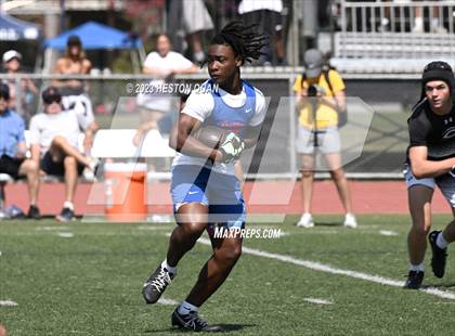 Thumbnail 3 in Serra vs. Carlsbad (Brave 8 Invitational) photogallery.