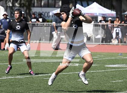 Thumbnail 3 in Serra vs. Carlsbad (Brave 8 Invitational) photogallery.