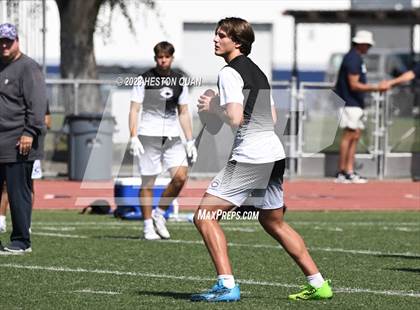 Thumbnail 2 in Serra vs. Carlsbad (Brave 8 Invitational) photogallery.