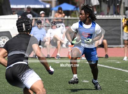 Thumbnail 1 in Serra vs. Carlsbad (Brave 8 Invitational) photogallery.