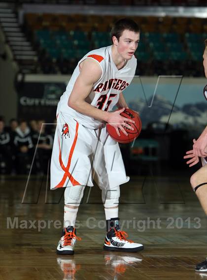Thumbnail 3 in Lewis-Palmer vs. Cheyenne Mountain (CHSAA 4A Great 8) photogallery.