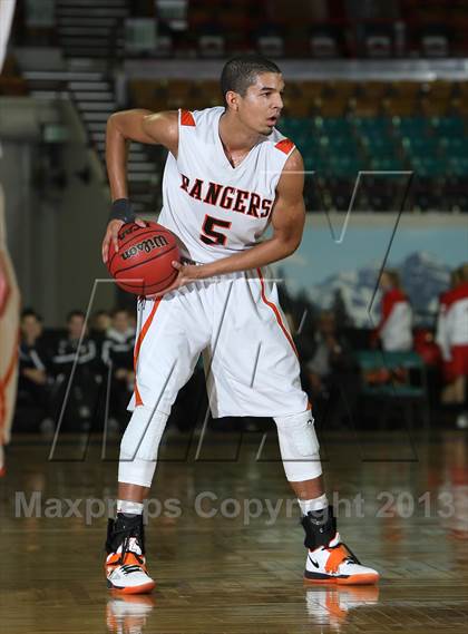 Thumbnail 2 in Lewis-Palmer vs. Cheyenne Mountain (CHSAA 4A Great 8) photogallery.