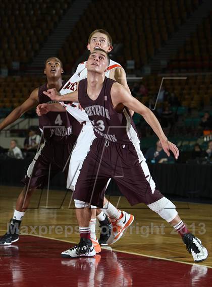 Thumbnail 1 in Lewis-Palmer vs. Cheyenne Mountain (CHSAA 4A Great 8) photogallery.