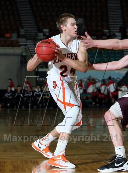 Thumbnail 3 in Lewis-Palmer vs. Cheyenne Mountain (CHSAA 4A Great 8) photogallery.
