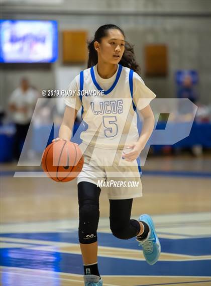 Thumbnail 2 in Highlands Ranch @ La Jolla Country Day (Sweet 16 Invitational) photogallery.