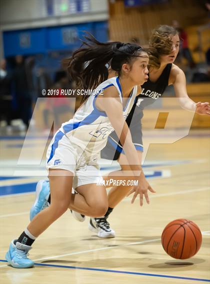 Thumbnail 1 in Highlands Ranch @ La Jolla Country Day (Sweet 16 Invitational) photogallery.