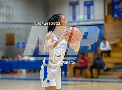 Thumbnail 1 in Highlands Ranch @ La Jolla Country Day (Sweet 16 Invitational) photogallery.