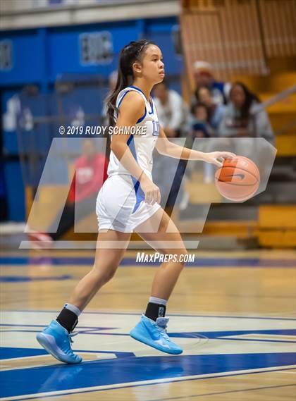 Thumbnail 3 in Highlands Ranch @ La Jolla Country Day (Sweet 16 Invitational) photogallery.