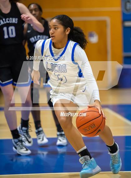 Thumbnail 1 in Highlands Ranch @ La Jolla Country Day (Sweet 16 Invitational) photogallery.