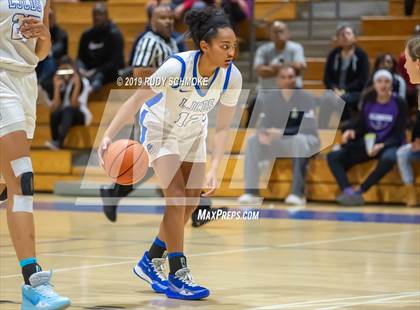 Thumbnail 2 in Highlands Ranch @ La Jolla Country Day (Sweet 16 Invitational) photogallery.