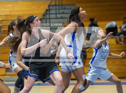 Thumbnail 2 in Highlands Ranch @ La Jolla Country Day (Sweet 16 Invitational) photogallery.