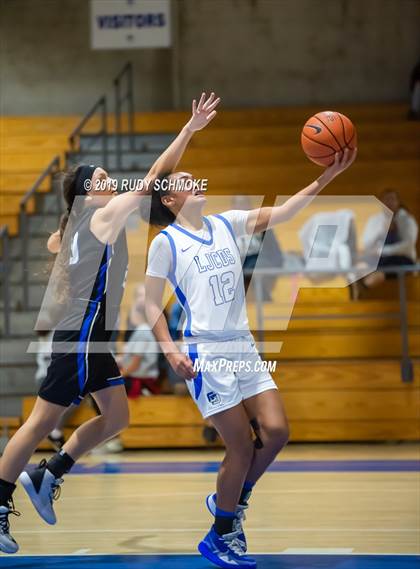 Thumbnail 3 in Highlands Ranch @ La Jolla Country Day (Sweet 16 Invitational) photogallery.