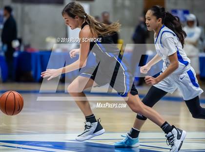 Thumbnail 2 in Highlands Ranch @ La Jolla Country Day (Sweet 16 Invitational) photogallery.