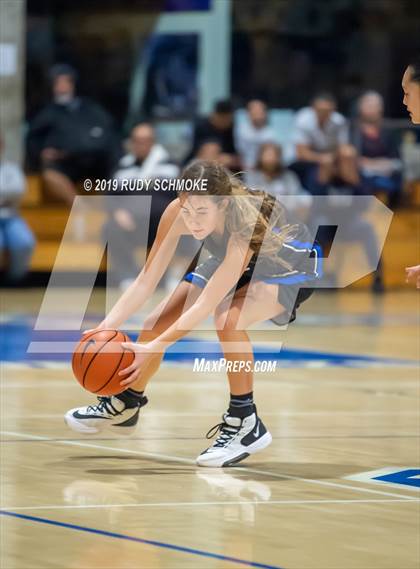 Thumbnail 2 in Highlands Ranch @ La Jolla Country Day (Sweet 16 Invitational) photogallery.
