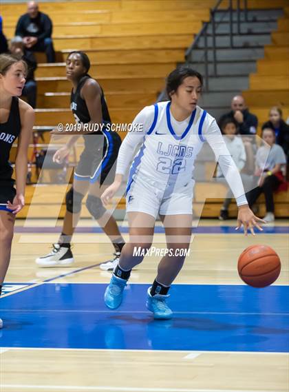 Thumbnail 3 in Highlands Ranch @ La Jolla Country Day (Sweet 16 Invitational) photogallery.