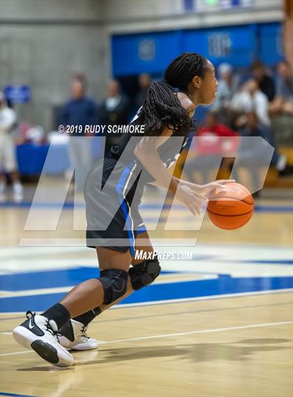 Thumbnail 1 in Highlands Ranch @ La Jolla Country Day (Sweet 16 Invitational) photogallery.