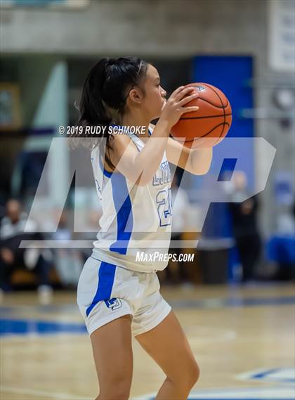 Thumbnail 3 in Highlands Ranch @ La Jolla Country Day (Sweet 16 Invitational) photogallery.