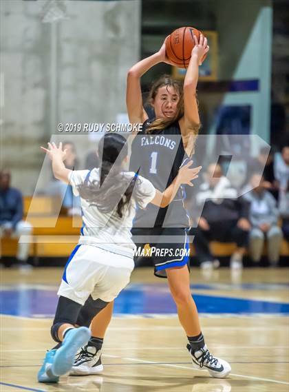 Thumbnail 1 in Highlands Ranch @ La Jolla Country Day (Sweet 16 Invitational) photogallery.