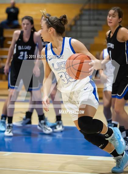 Thumbnail 1 in Highlands Ranch @ La Jolla Country Day (Sweet 16 Invitational) photogallery.